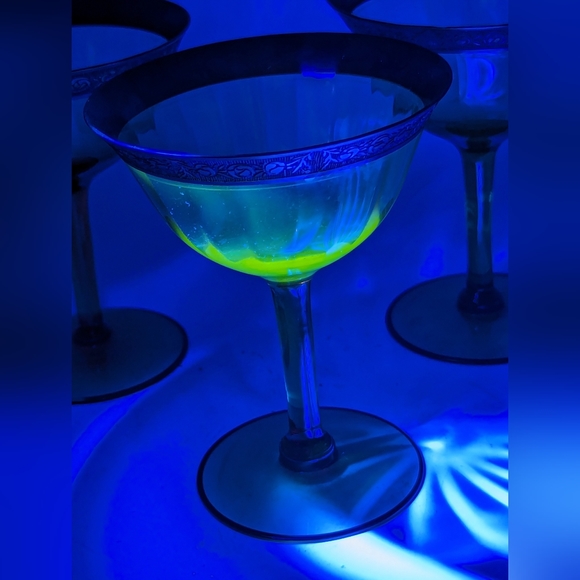 Vintage Fry Glass Champagne Sherbet Wine Glass With Gold Engraved Trim - Picture 3 of 7